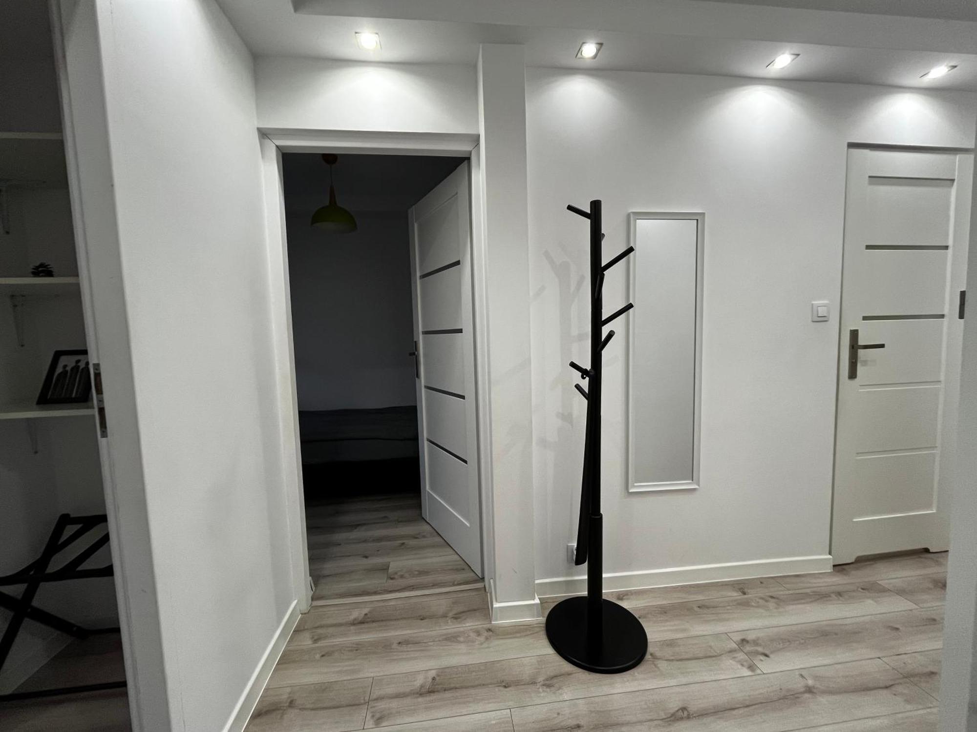 Apartment Pod 13 *